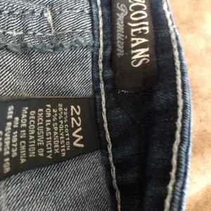 ZCO Capri Jeans 22w